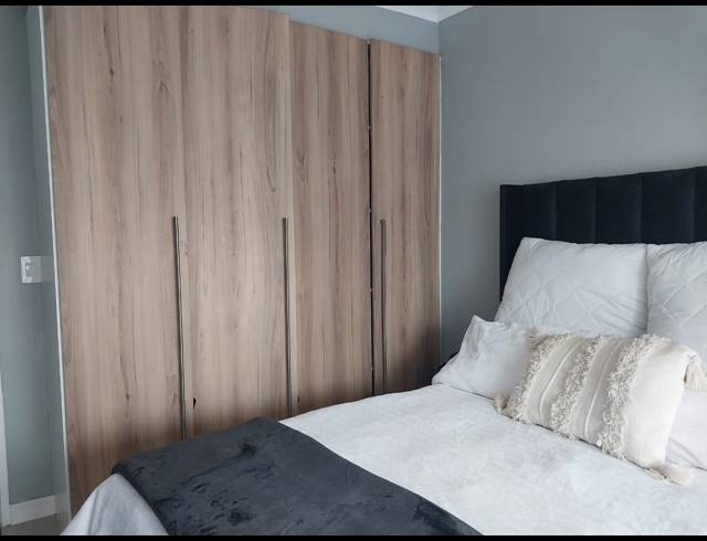 1 BEDROOM APARTMENT TO LET IN WILLOW PARK MANOR